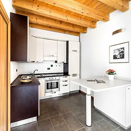 Borgo Lago Apartment
