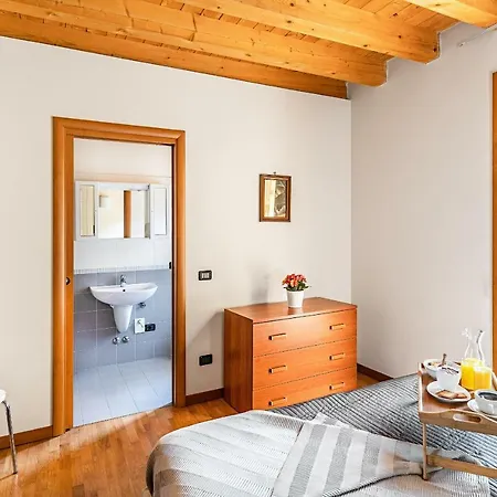 Borgo Lago Apartment
